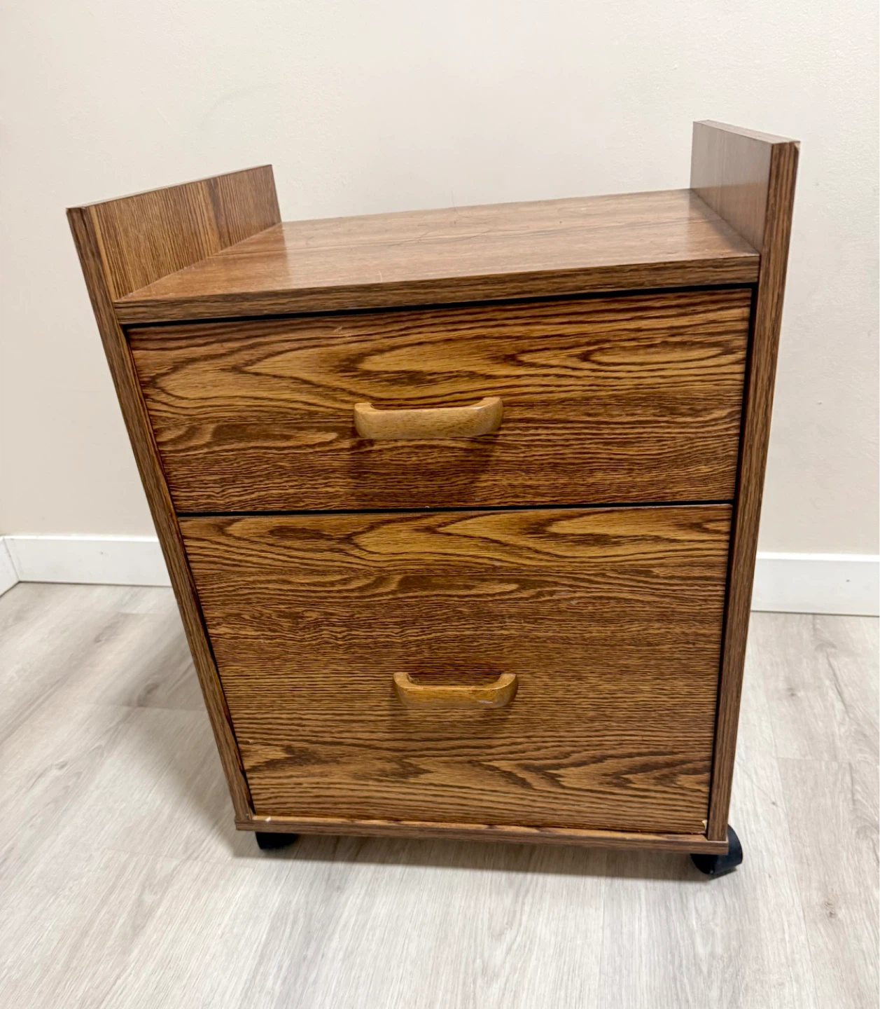 Wooden 2-Drawer side table