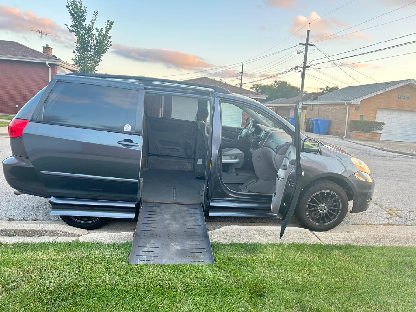 Toyota Sienna Wheelchair Accessible Van