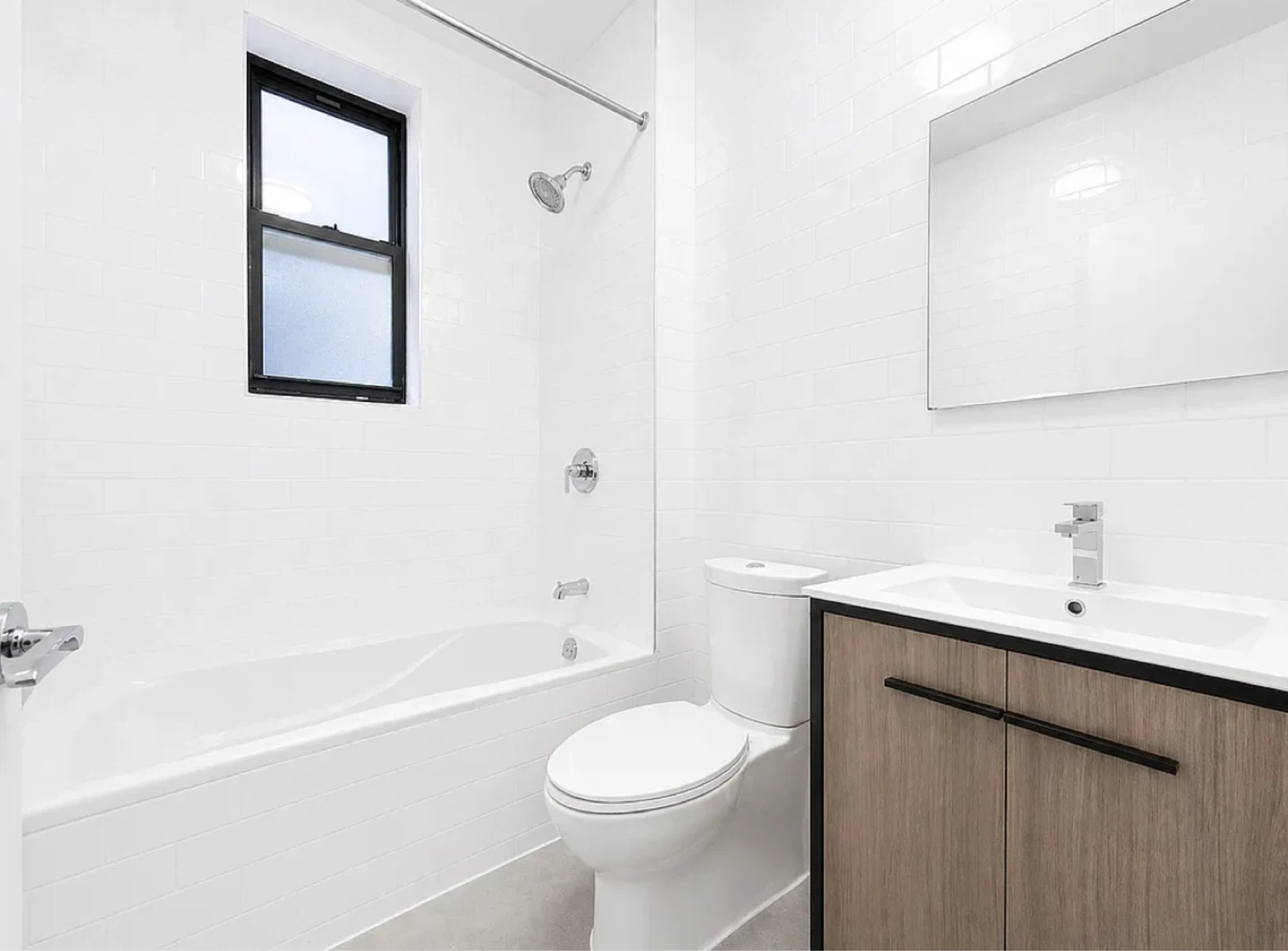 MAY SUBLET in Manhattan - 50 USD per day - photo 2