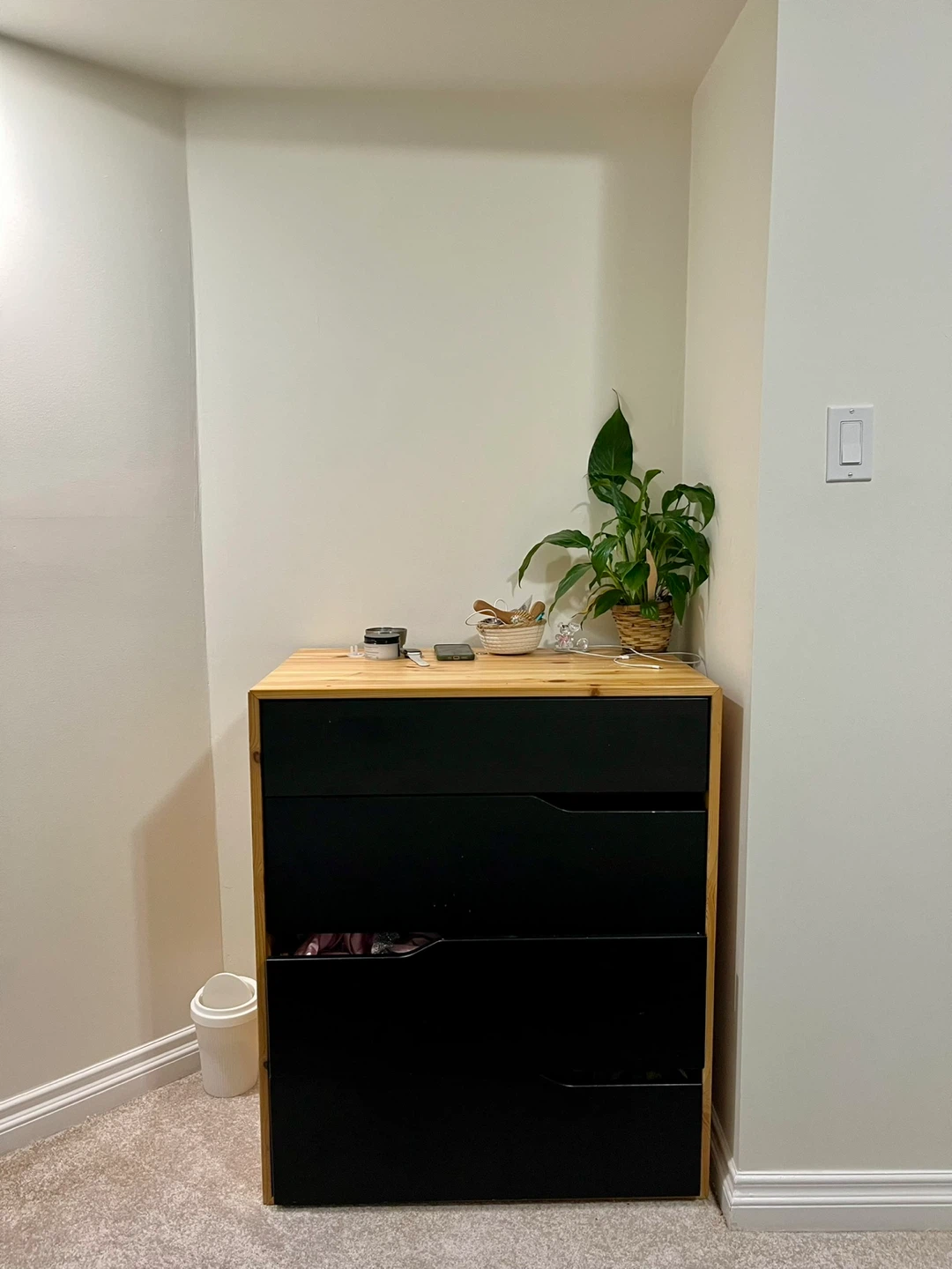 Wood and Black 4-Drawer Dresser - photo 3