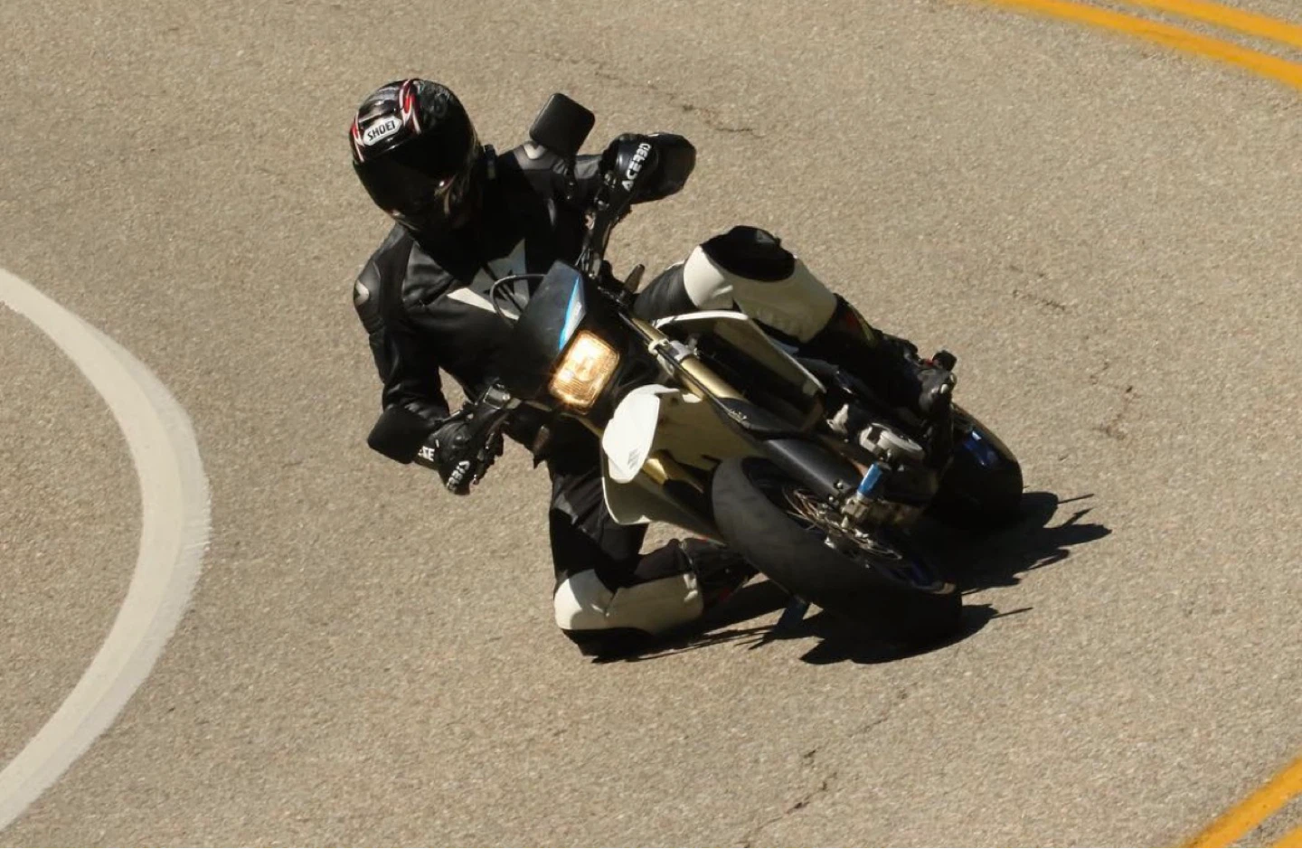 Suzuki DR-Z400SM Supermoto Motorcycle - photo 3