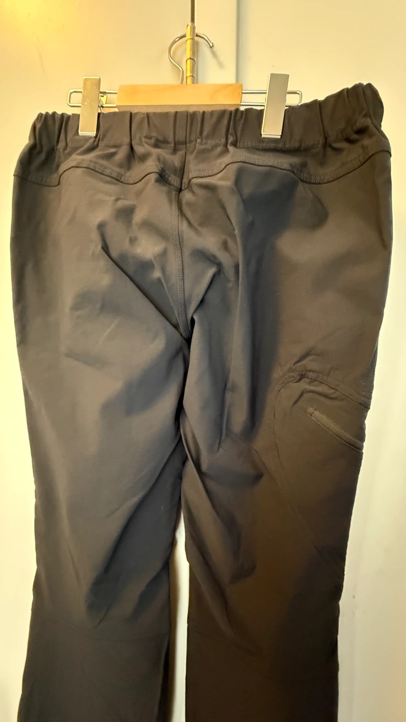 MEC Black Hiking Pants - photo 4