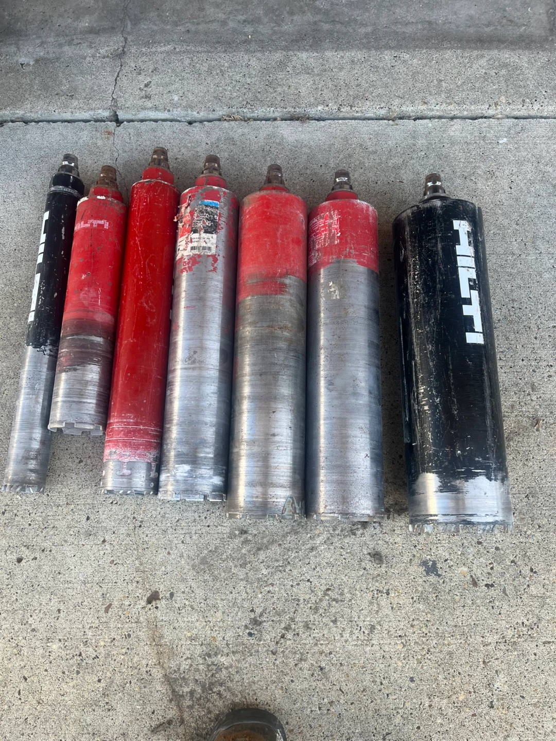 Coring machine and bits HILTI - photo 3