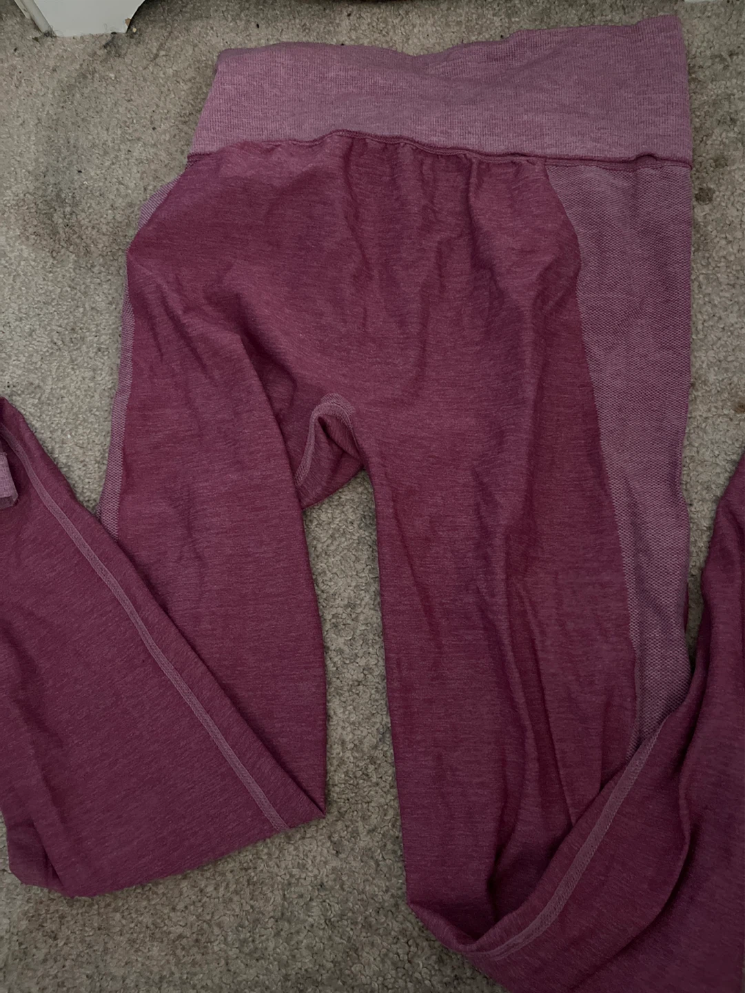 Maroon Seamless Leggings