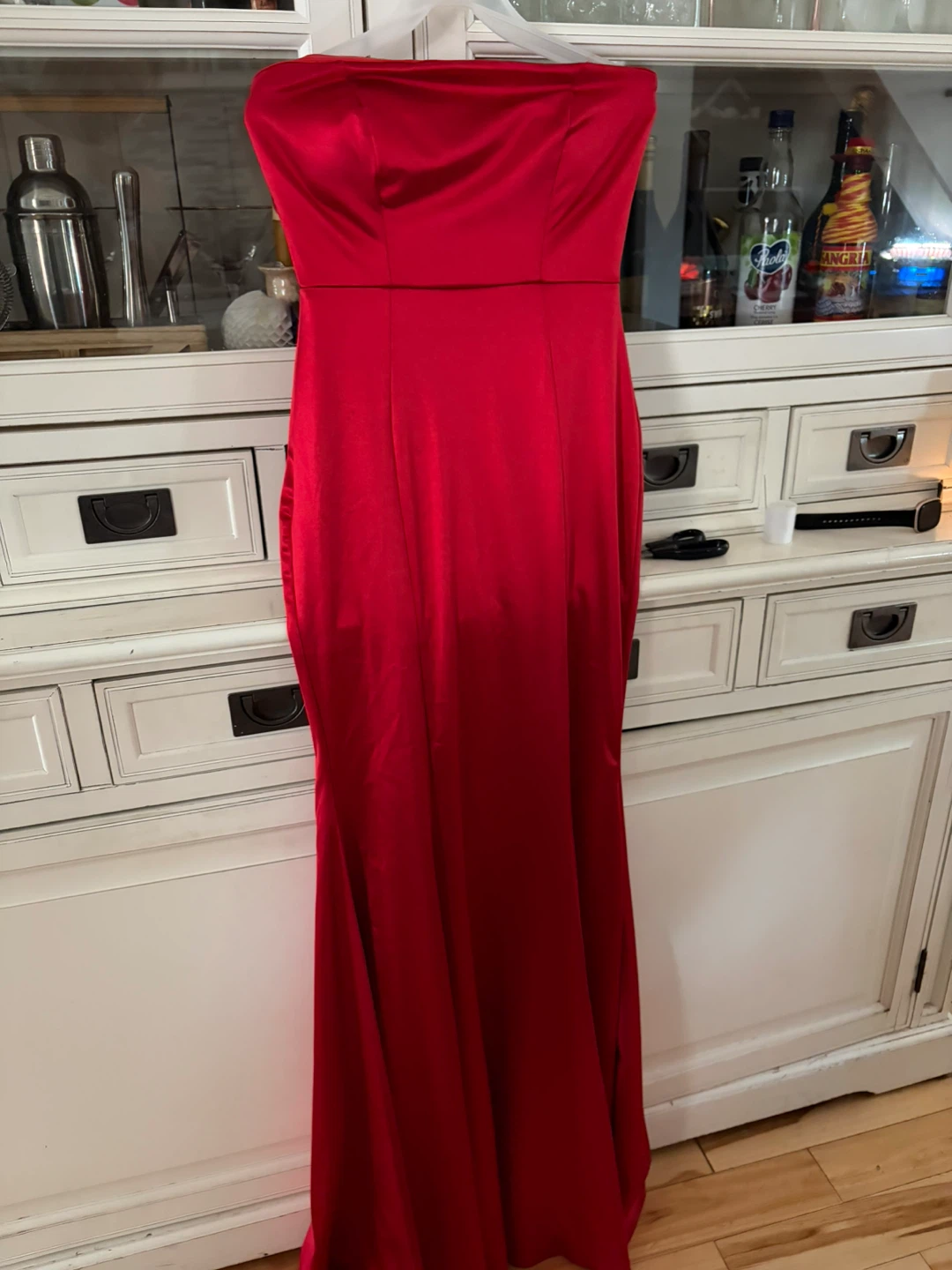 Red Strapless Gown - photo 2