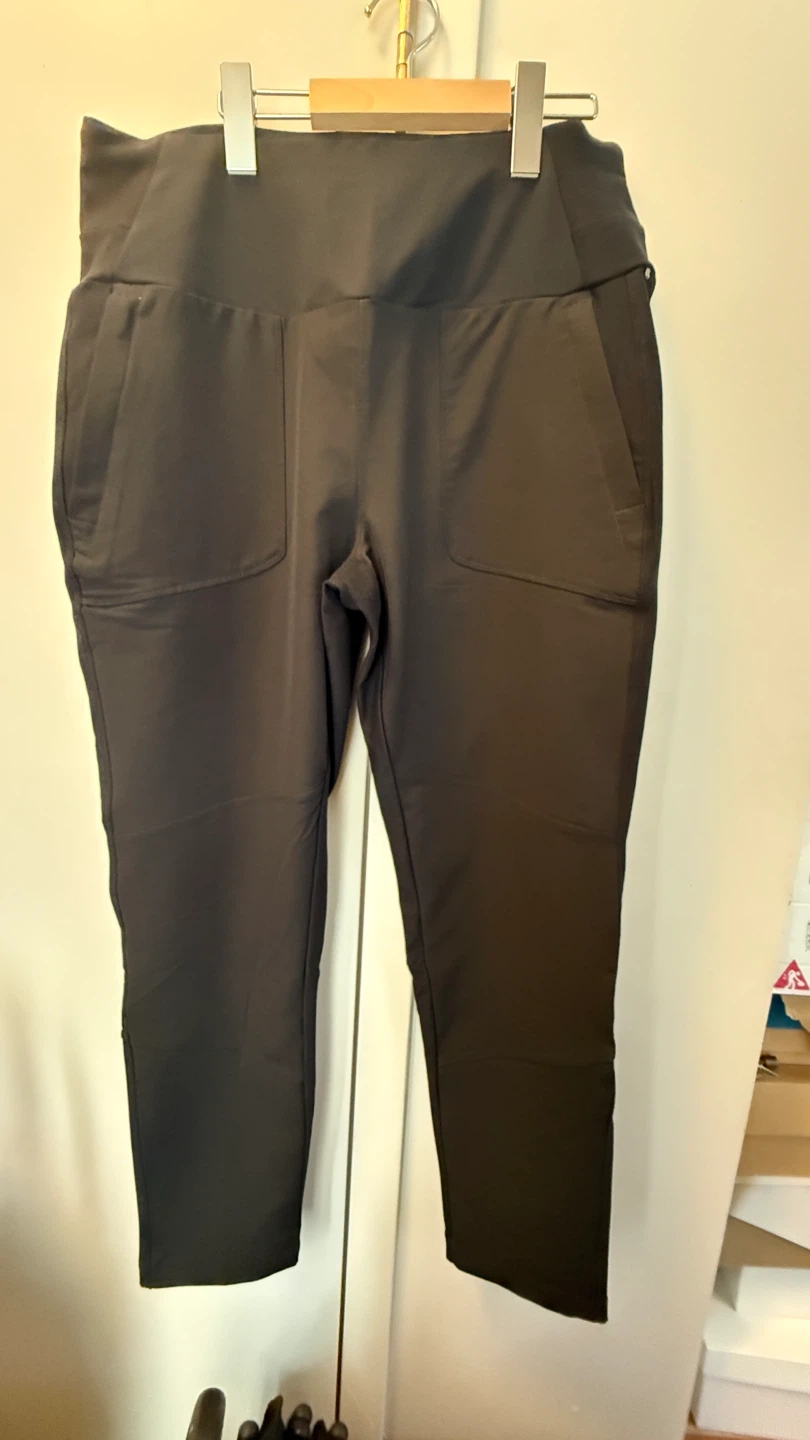 Avalanche Outdoor Supply Company Black Pants Size Large