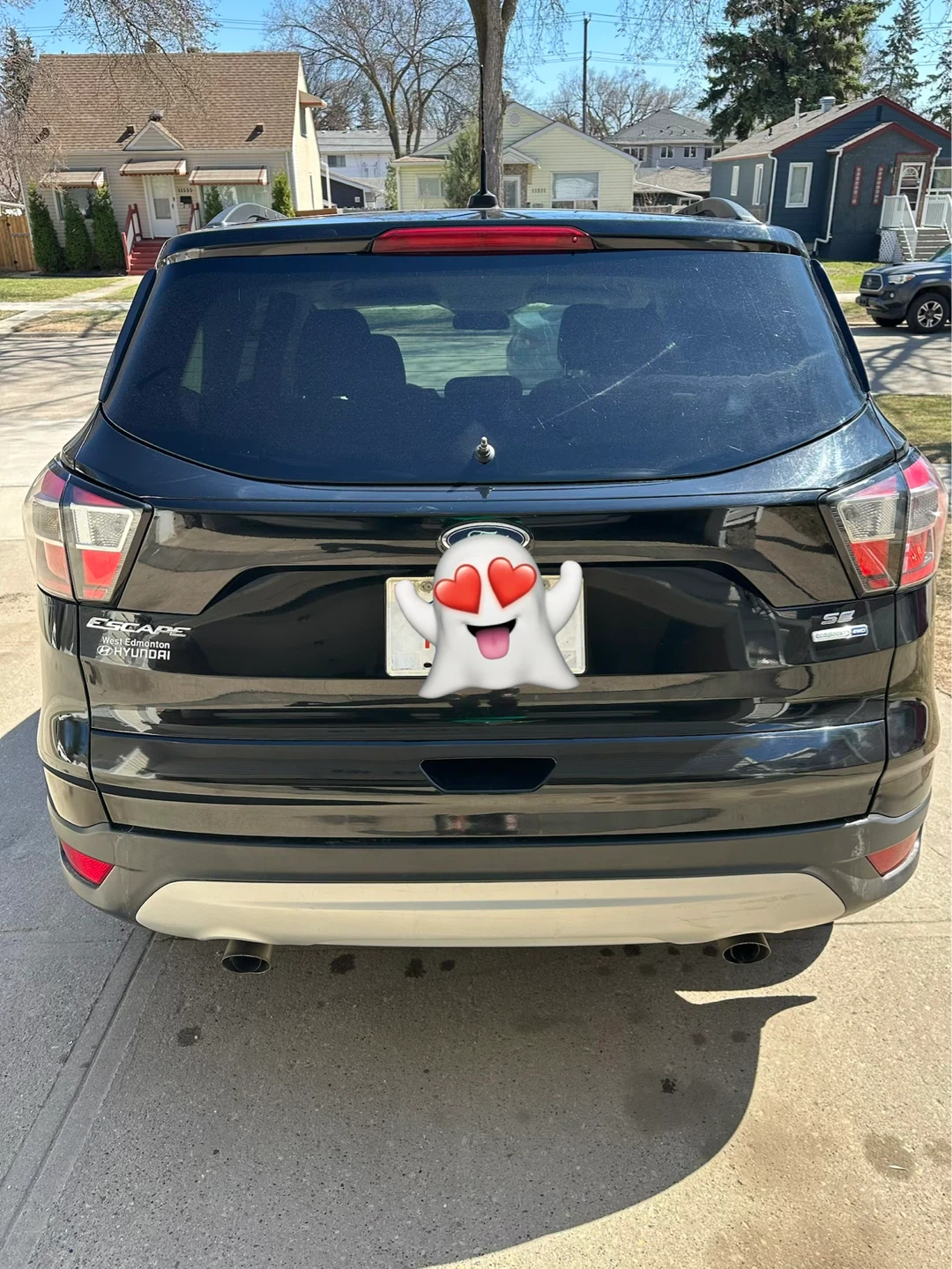 Black Ford Escape SE SUV - photo 4