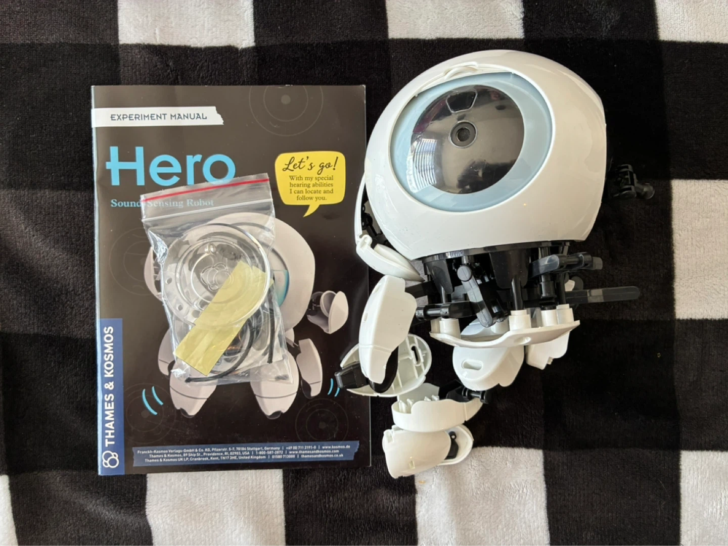 Thames & Kosmos Hero Sound Sensing Robot Experiment Manual