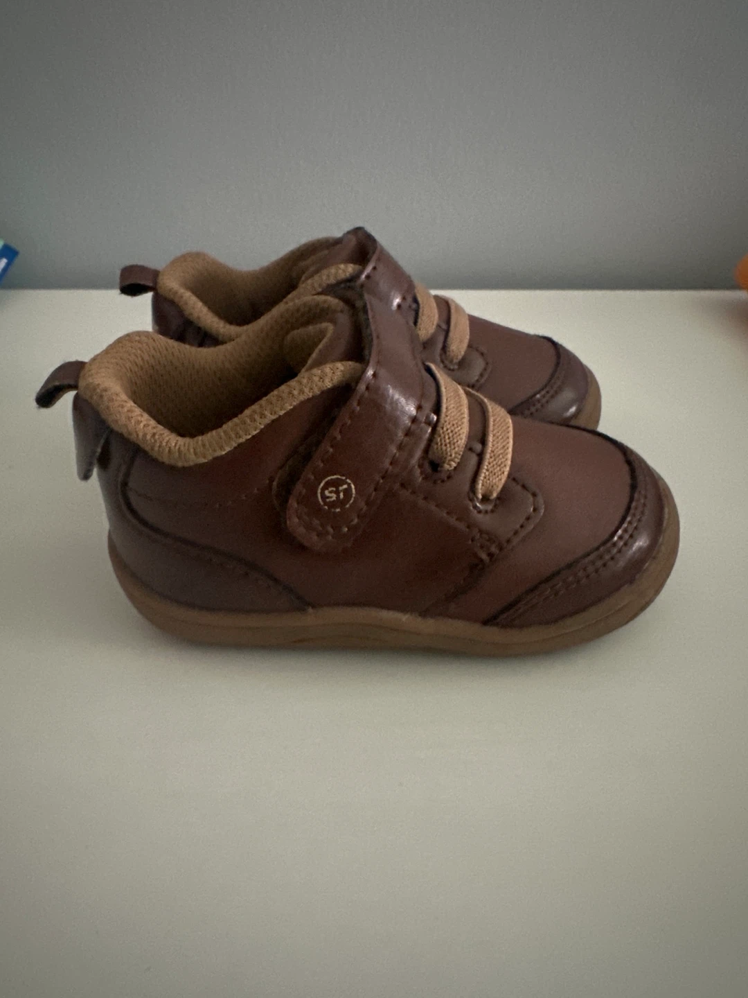 Stride Rite 360 Brown Leather Hook and Loop Shoes Toddler Size 5 - photo 4