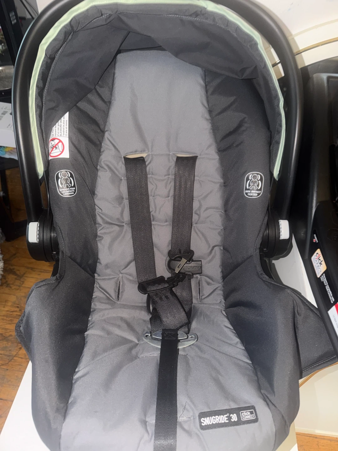 Maxi-Cosi Infant Car Seat Base - photo 2