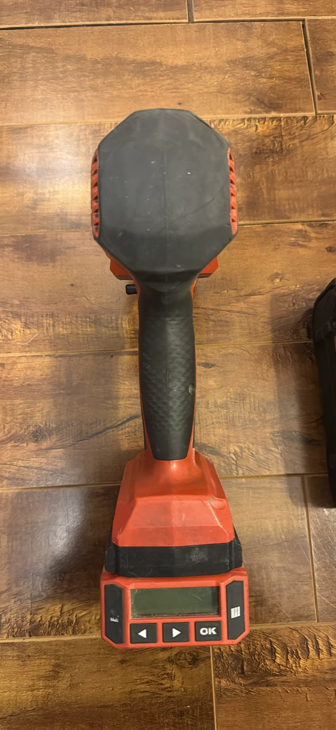 Hilti SIW 6AT-22 Impact Wrench with Charger and Battery - photo 2