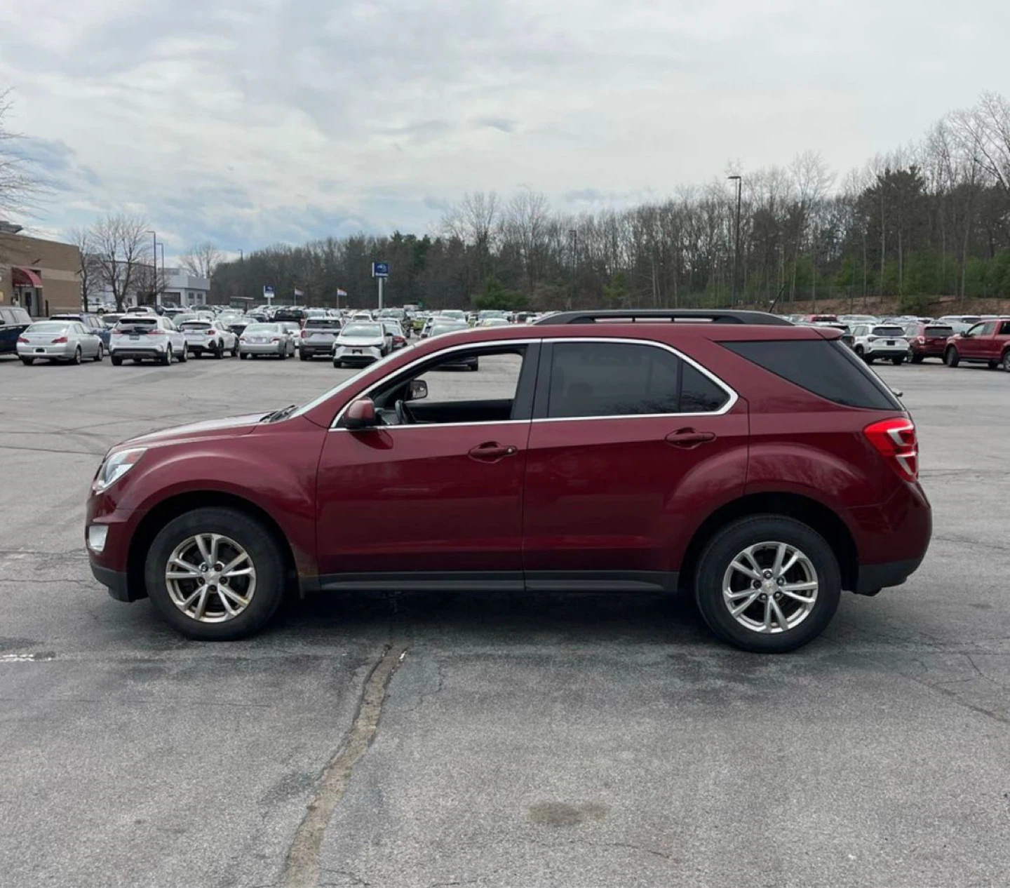 2017 Chevrolet Equinox LT - photo 5