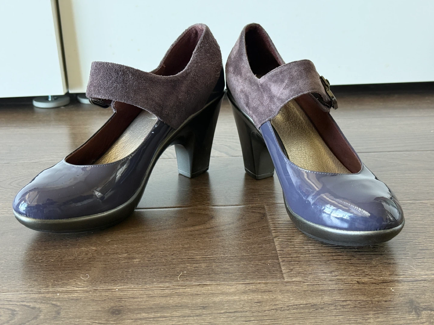 LaNew Women's Purple Patent Leather Mary Jane Heels Size 8 - photo 2