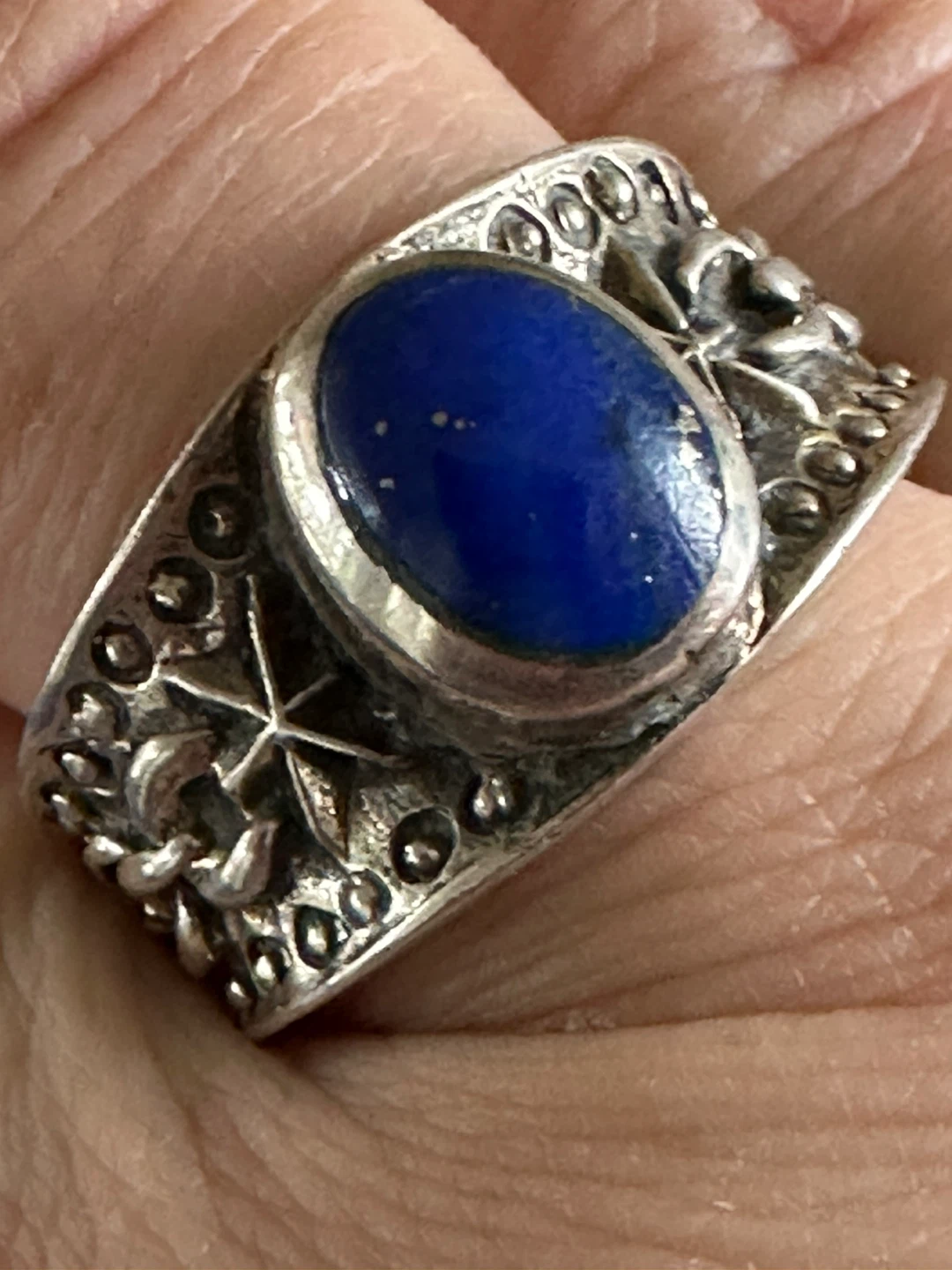 Sterling Silver Lapis Lazuli Ring Size8