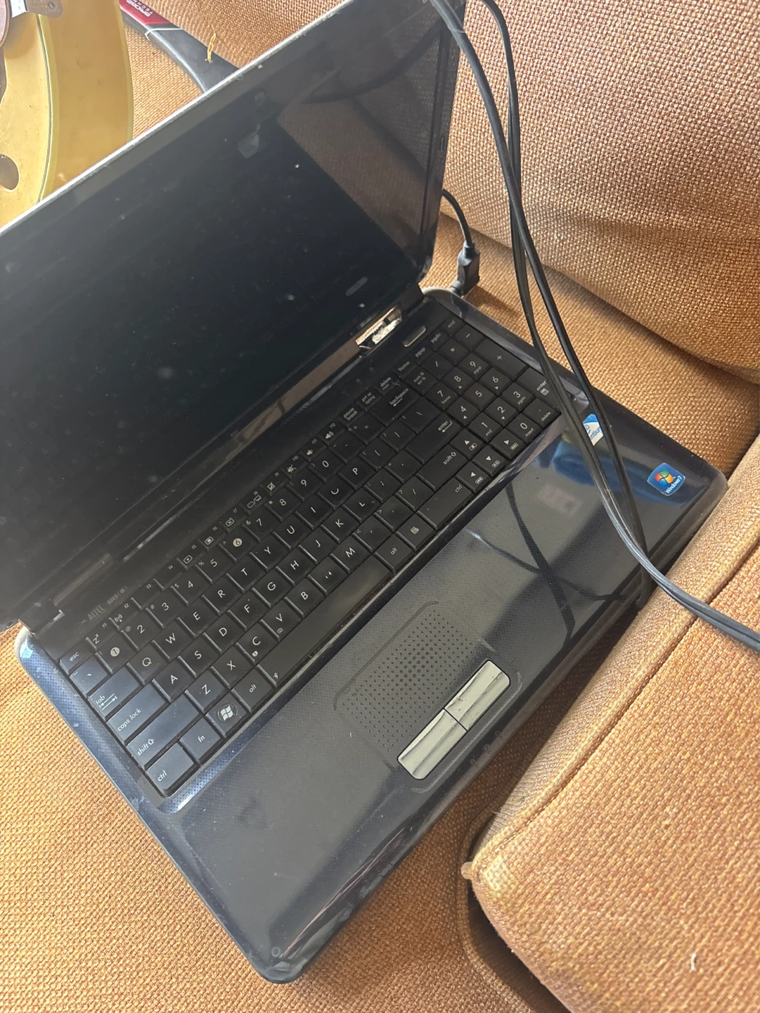 Asus laptop - photo 2