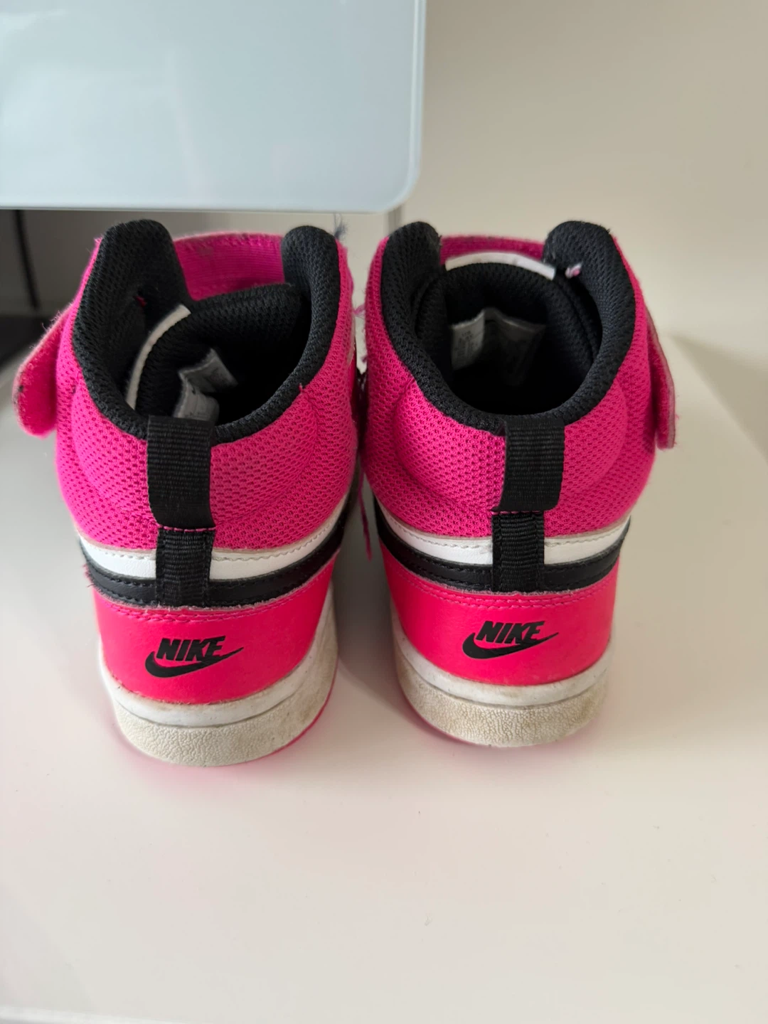 Size 2.5 girls Nike high tops - photo 2