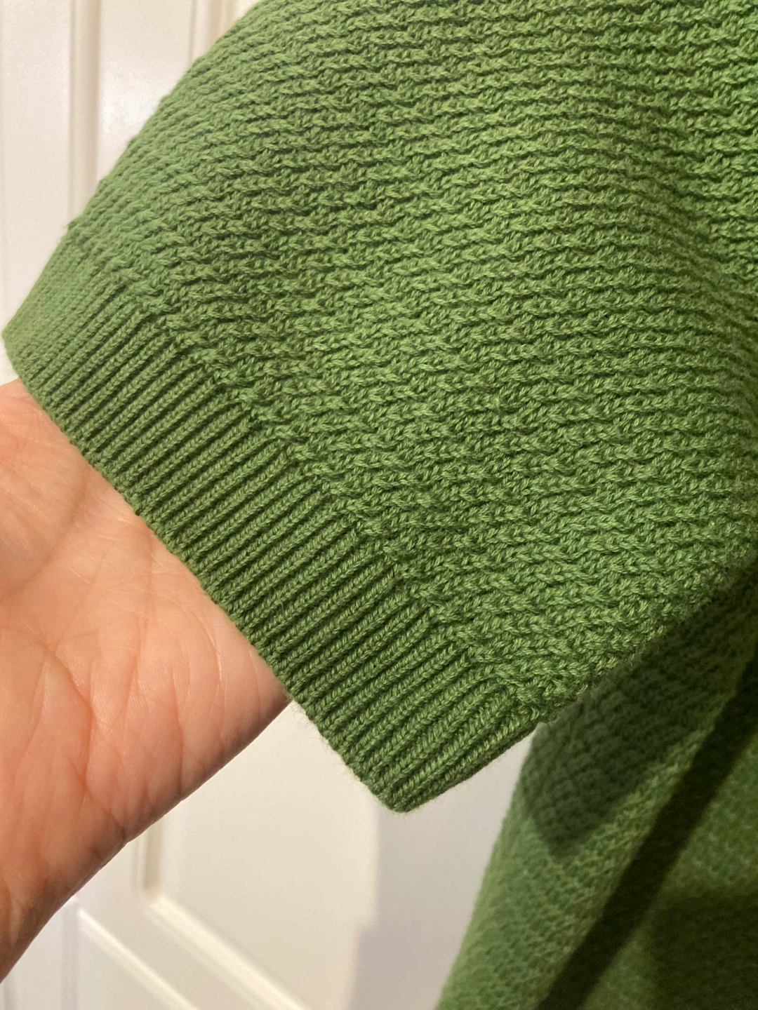 NWT Banana Republic S/O Crop Sweater in Cactus Grove Green M - photo 5