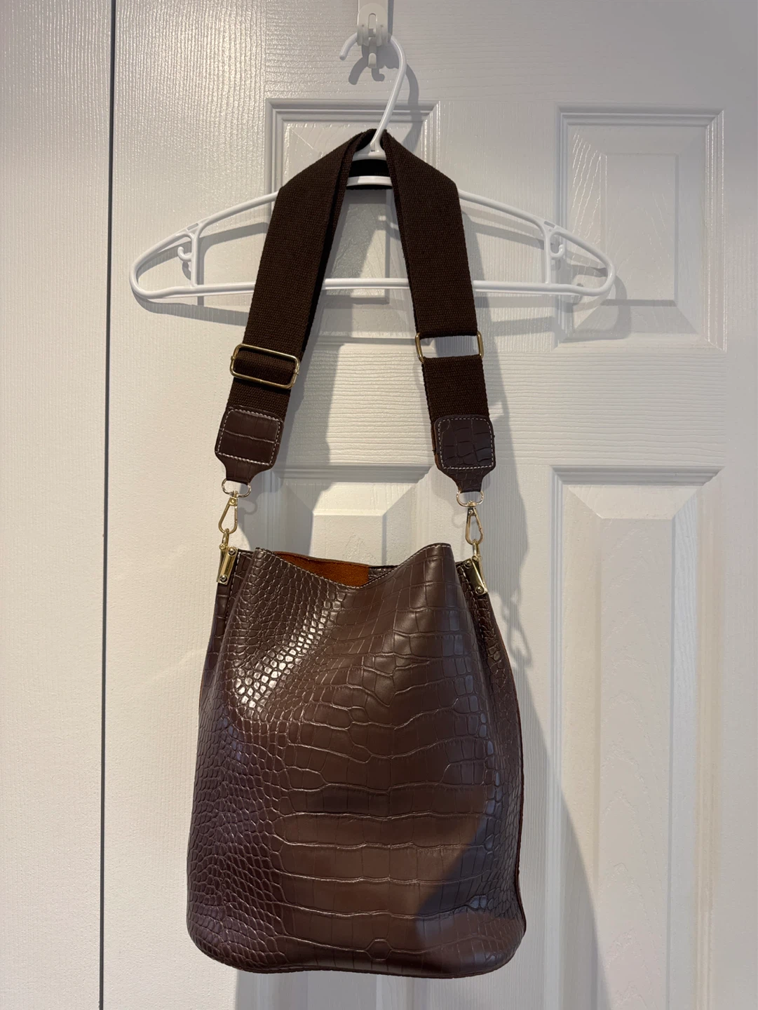Brown Croc Embossed Bucket Bag - photo 2