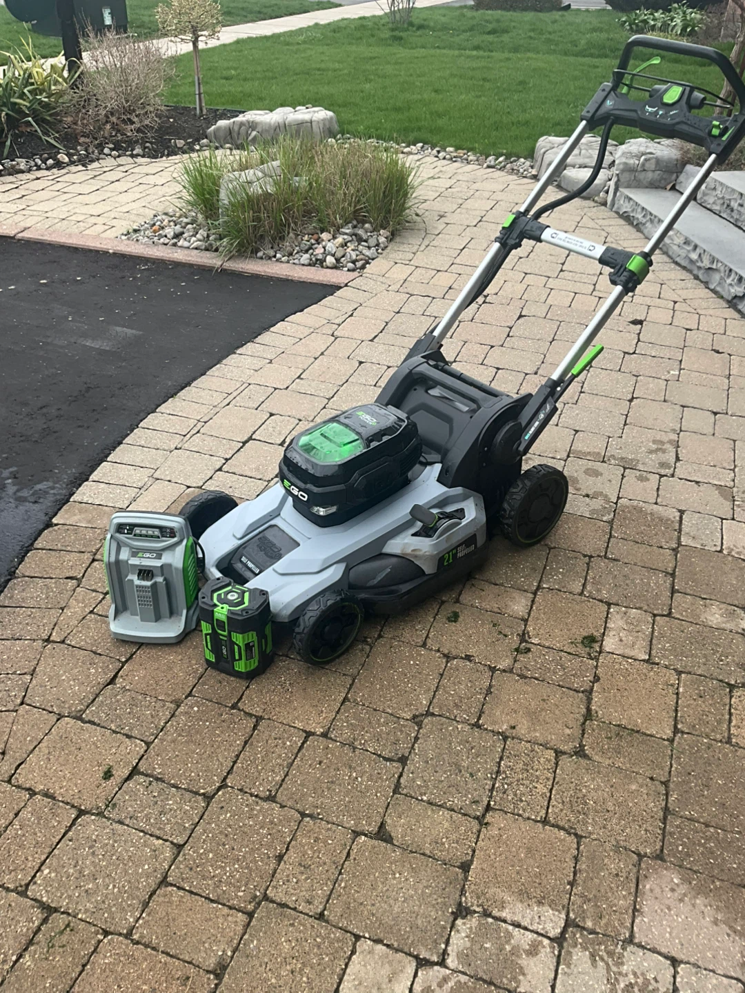 EZGo 21 inch self propelled battery lawn mower