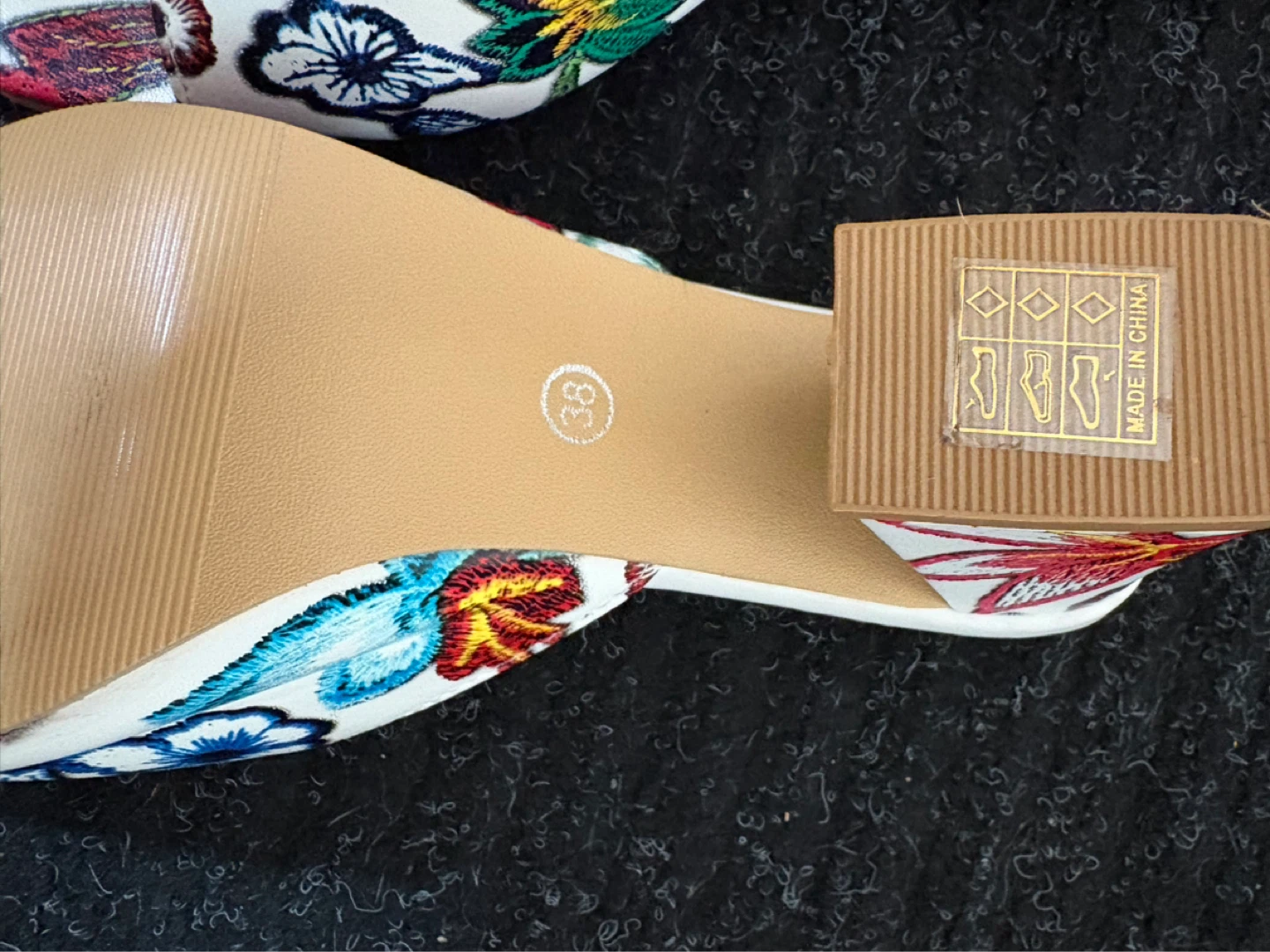 Women's new beautiful flower Slides - Size 38 - photo 2