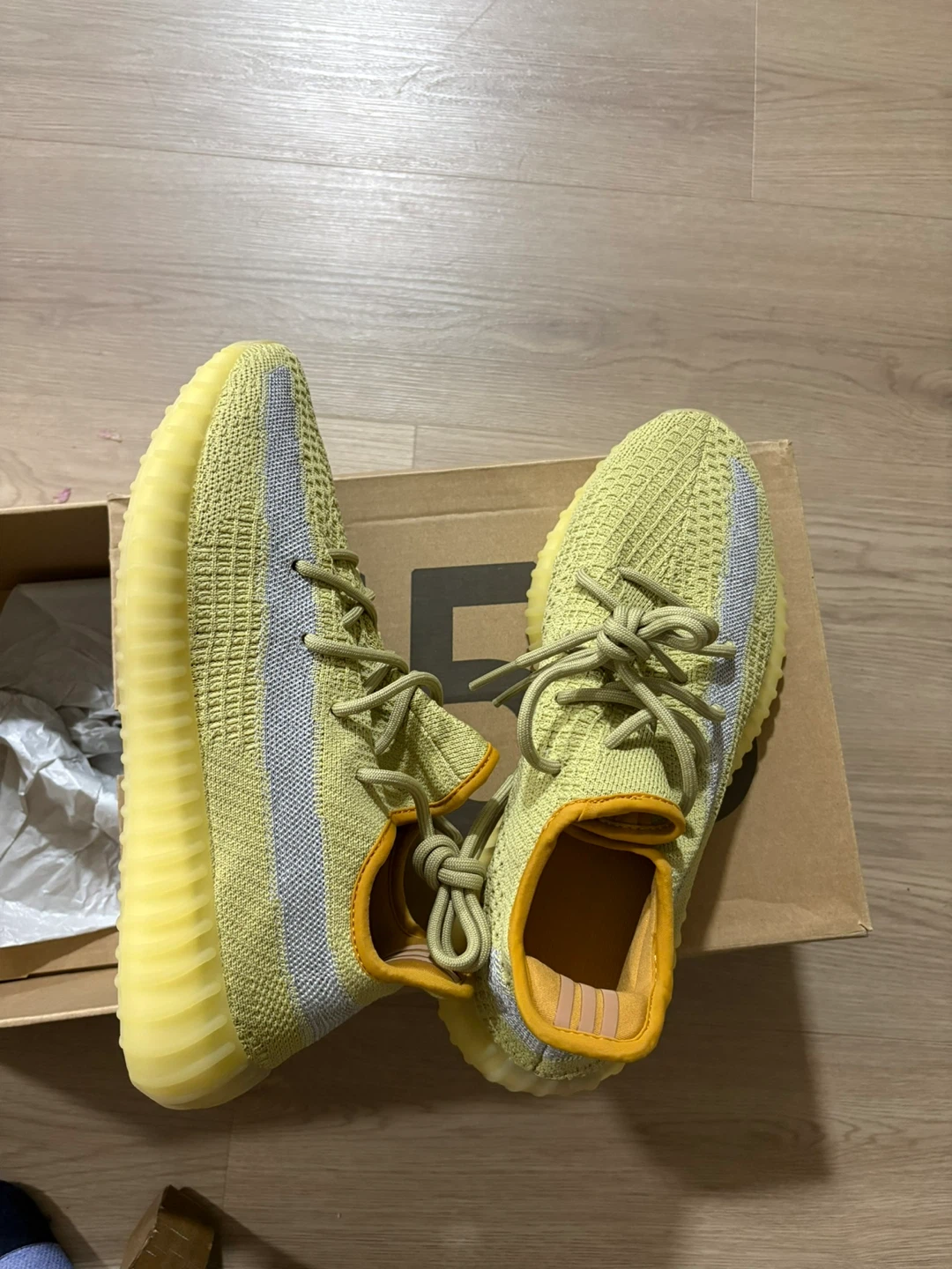 Adidas Yeezy Boost 350 V2 "Semi Frozen Yellow" Sneakers - photo 3