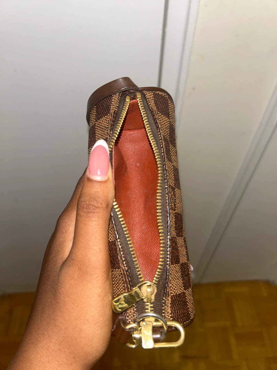 Louis Vuitton Monogram Canvas Round Coin Purse - photo 3