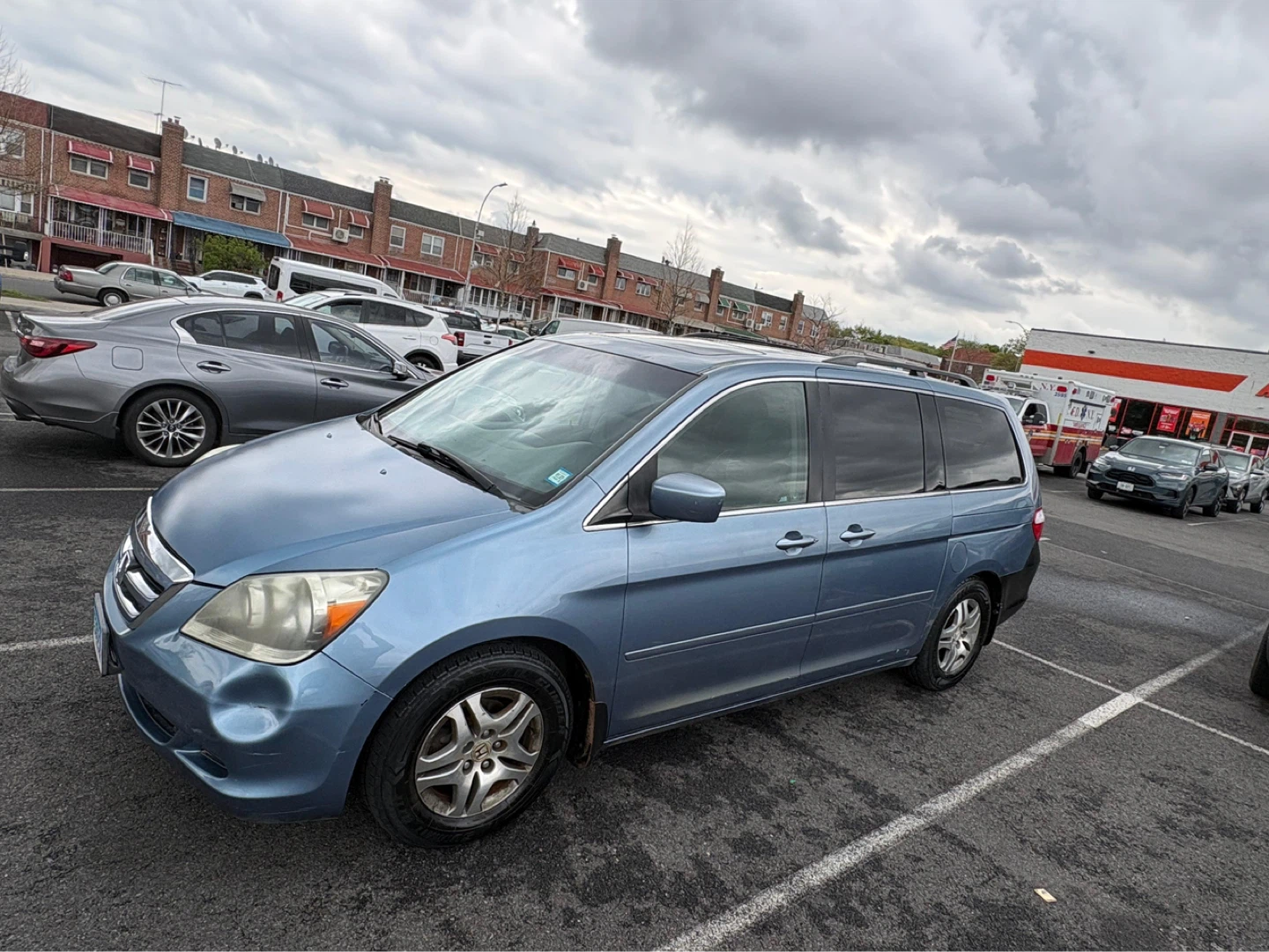 2005 Honda Odyssey EX-L - photo 2