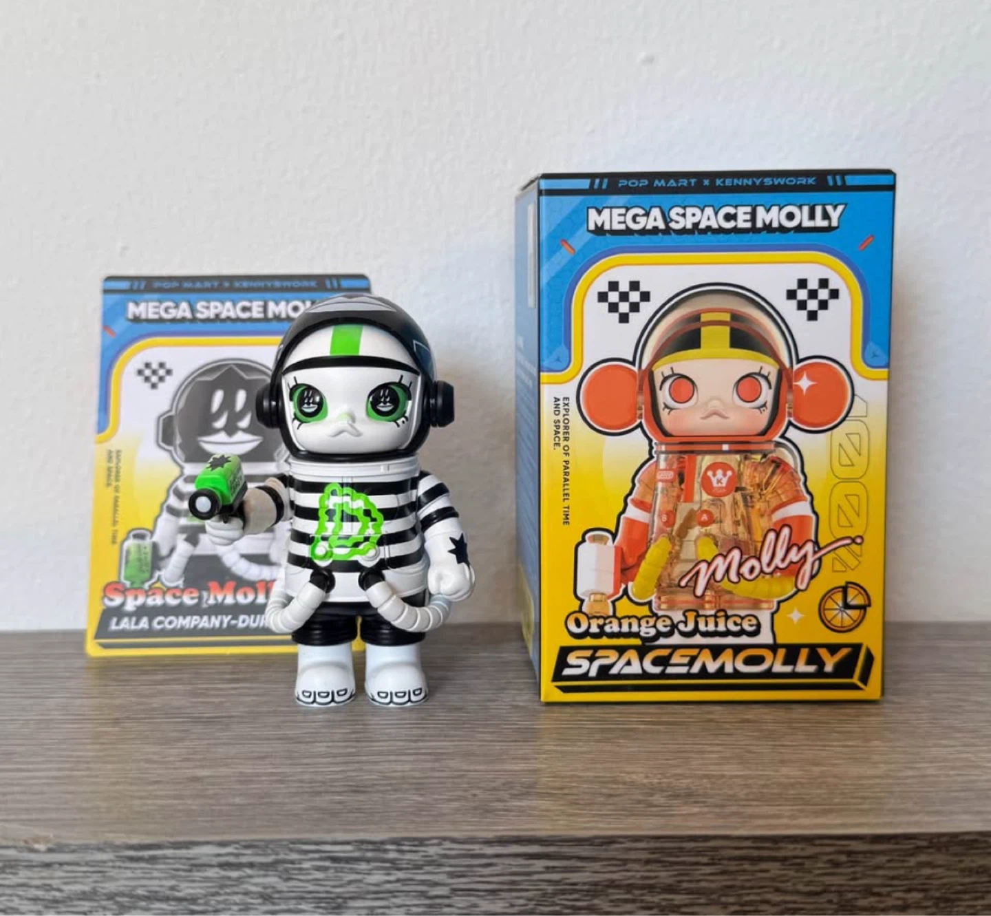 Pop Mart Mega Space Molly Series 3 Figure