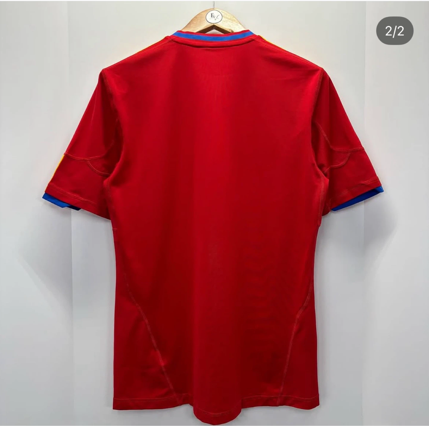 2010 Adidas Spain Home Jersey – Retro Classic - L - photo 2