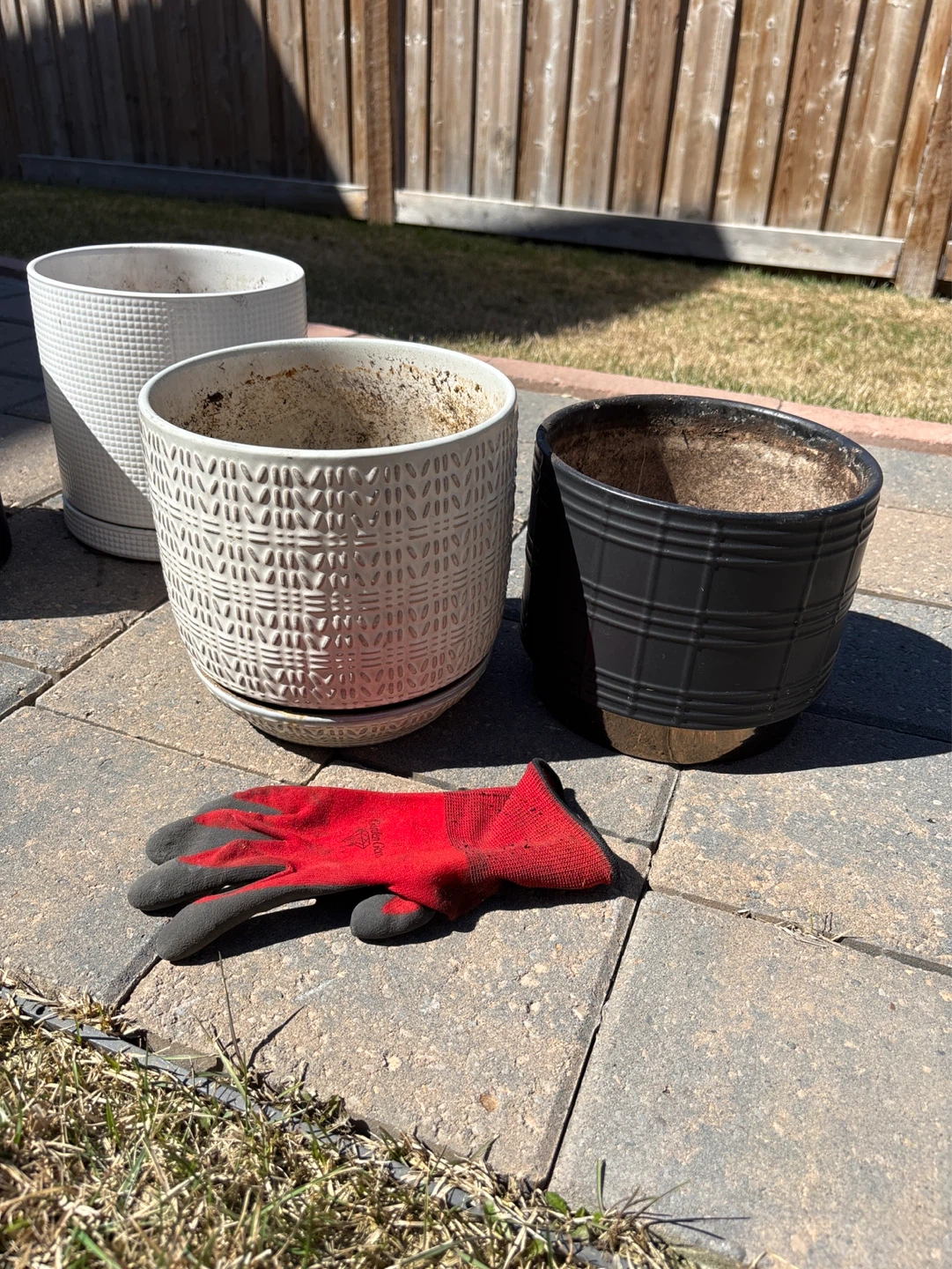 Assorted pots for plants - photo 4