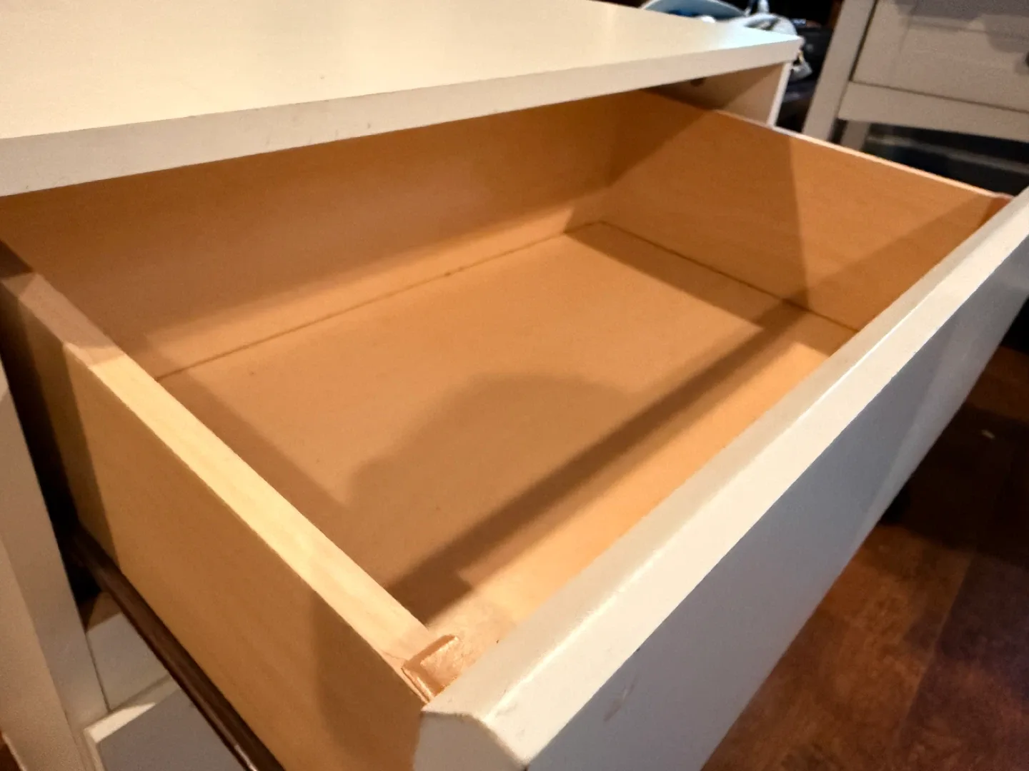 White 3-Drawer Dresser - photo 4