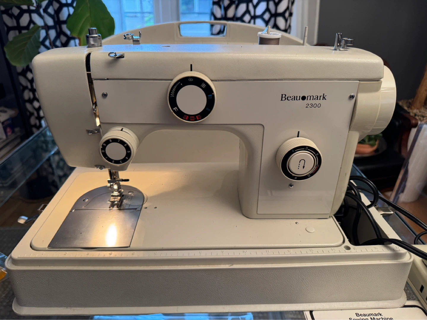 Beaumark 2300 Sewing Machine