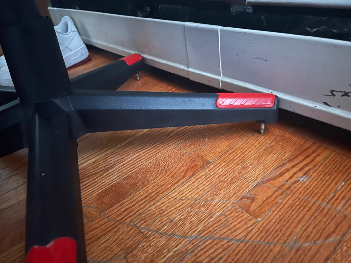 Red and Black Gaming Chair - photo 2