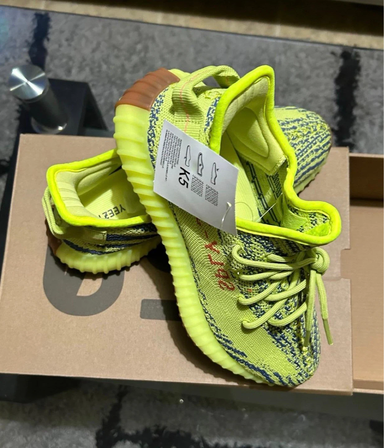Adidas Yeezy Boost 350 V2 Semi Frozen Yellow