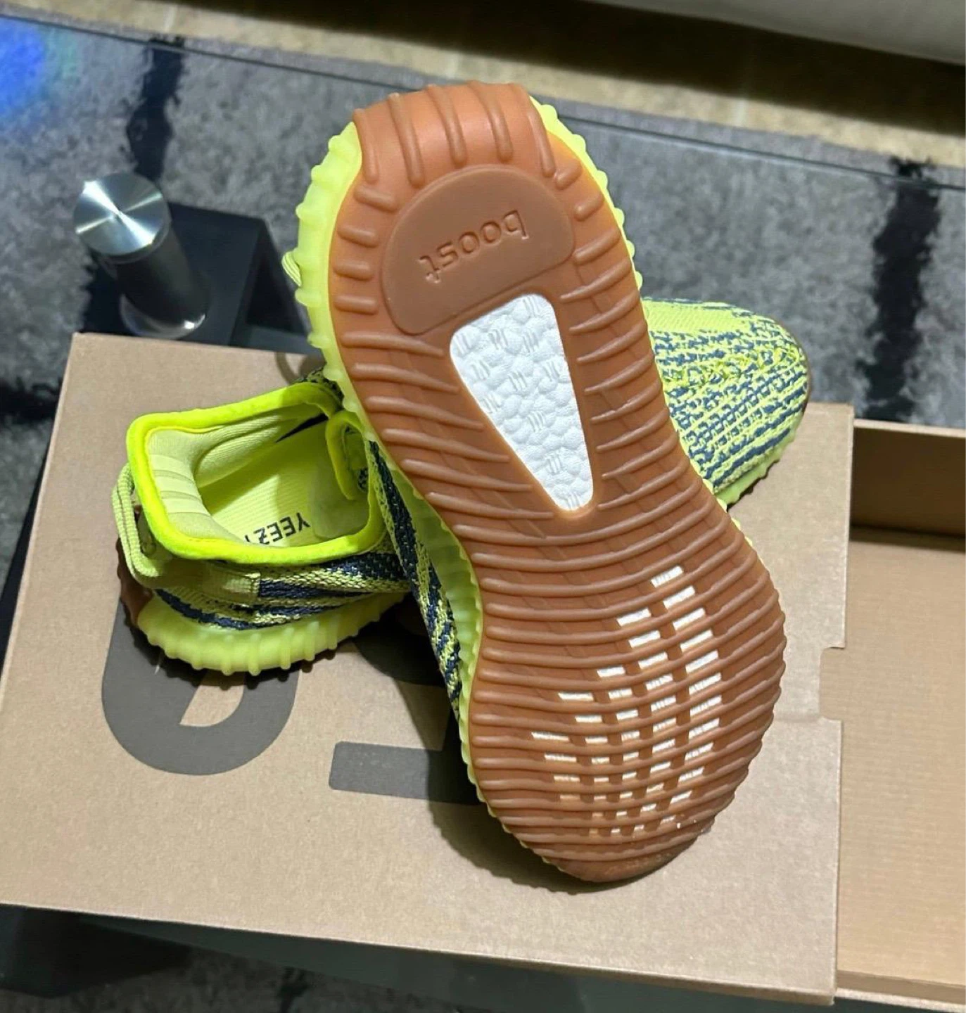 Adidas Yeezy Boost 350 V2 Semi Frozen Yellow - photo 3