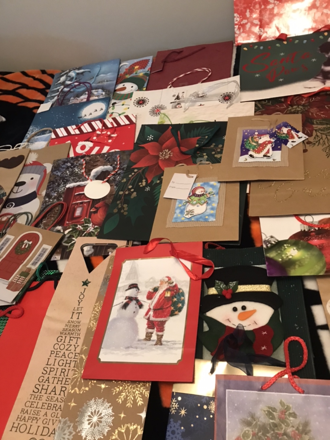 Brand new / Lot of 41 Assorted Christmas Gift Bags