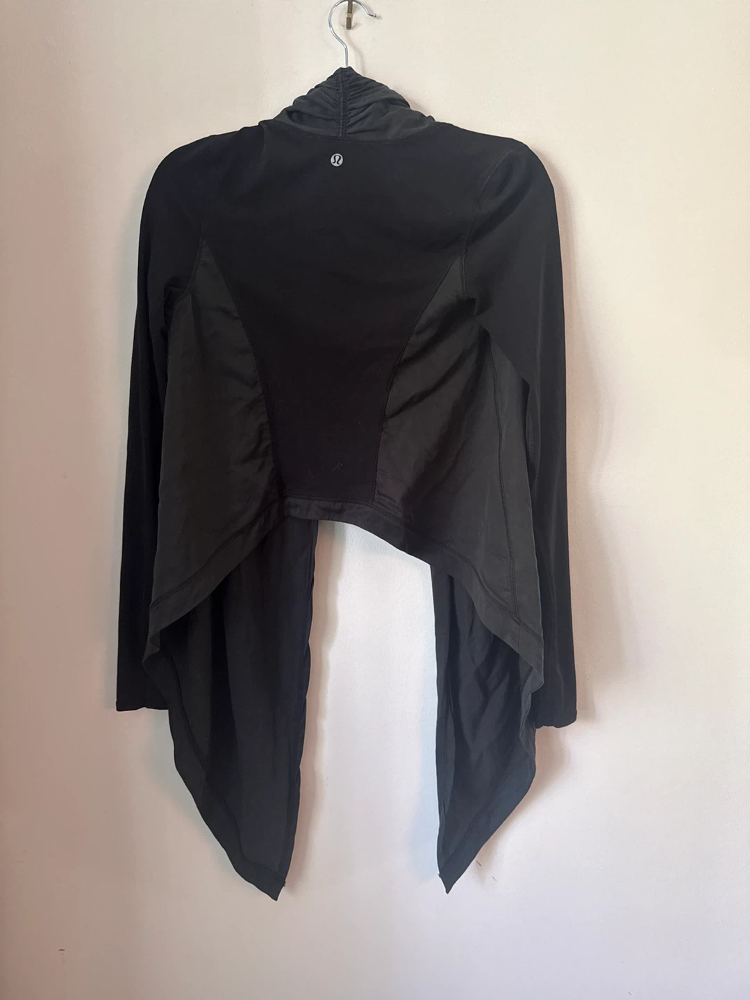 Lululemon Black Waterfall Cardigan - photo 4