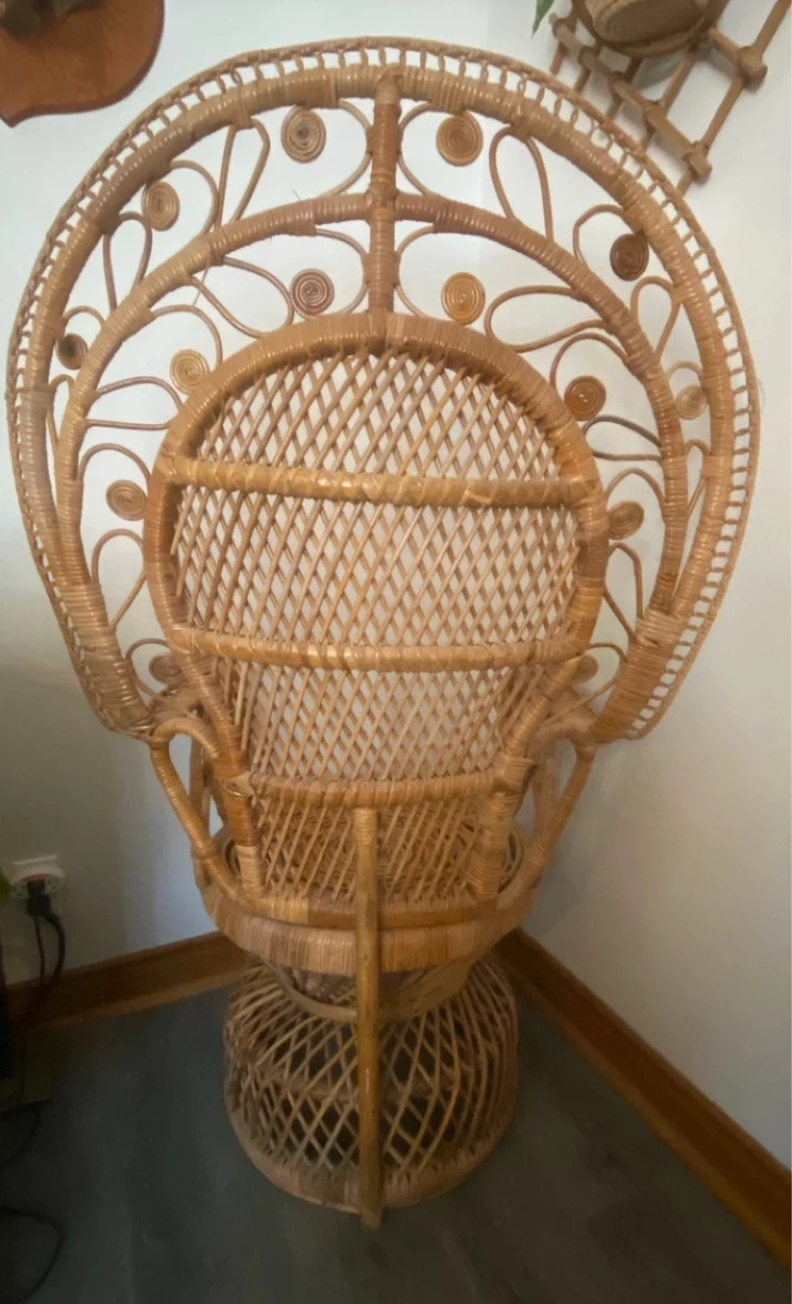 Vintage peacock chair - photo 2