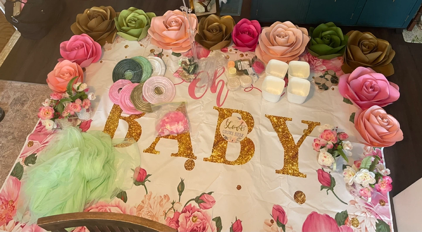 Party Decorations Set - Lanterns, Tablecloths, and Flowers