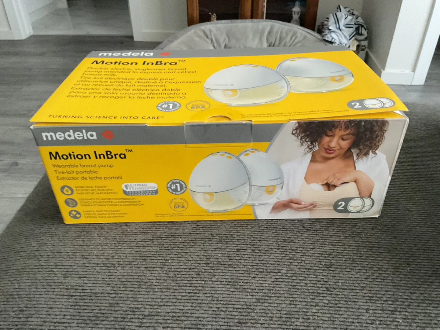 Medela Motion InBra Wearable Double Electric Breast Pump - photo 2