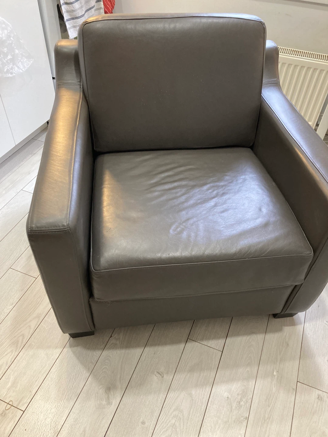 Grey Leather Armchair - photo 2