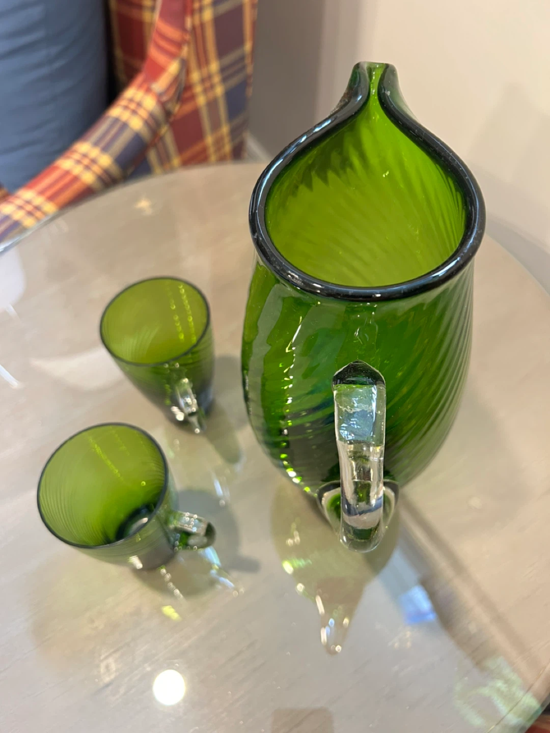 Handblown Green Swirl Glass Pitcher and 2 Mugs Set - photo 2