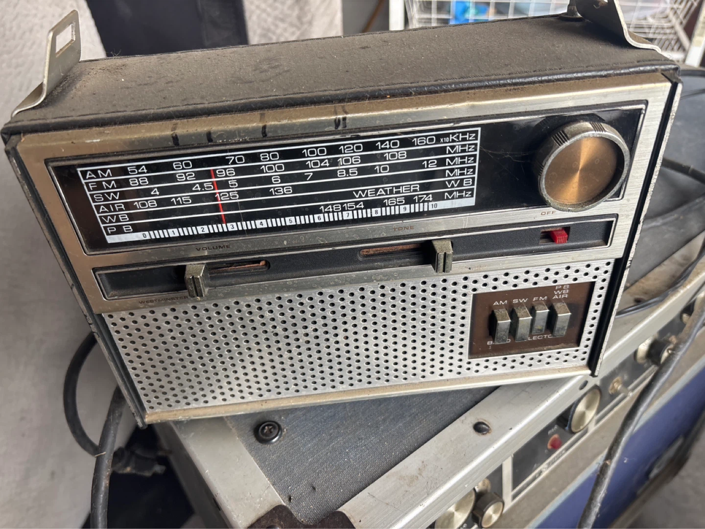 Westminster Portable AM/FM/WB Radio
