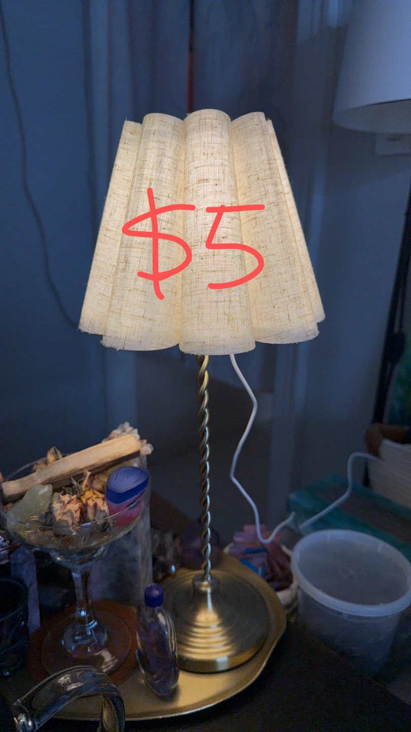Table Lamp with Plaid Shade - photo 3