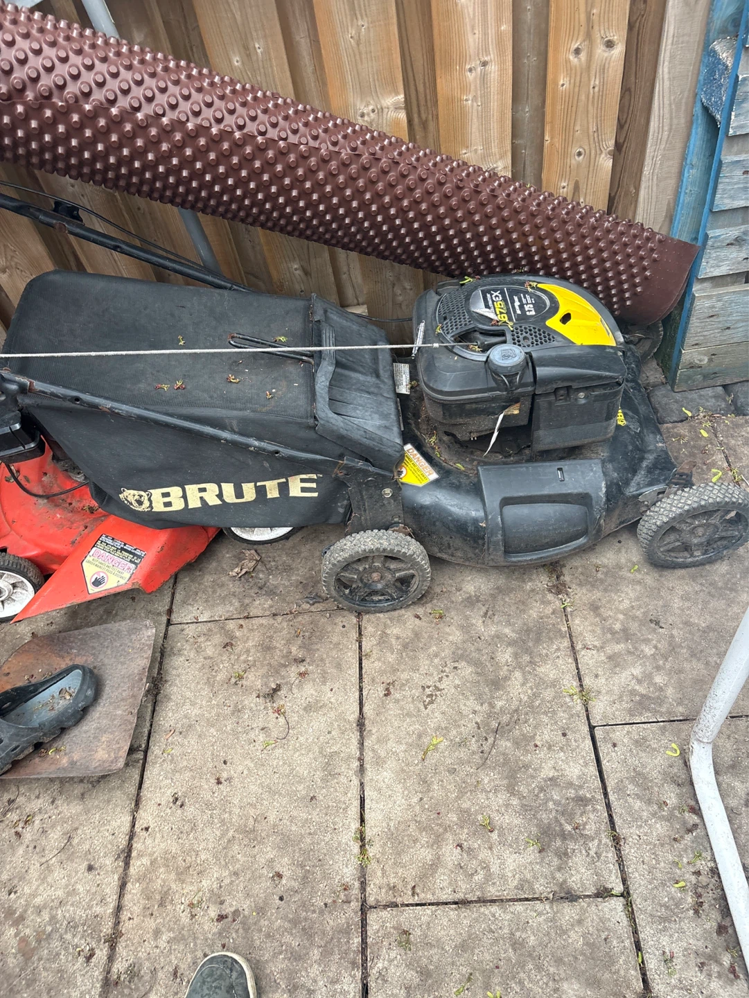 Briggs & Stratton 675 EX Series Lawnmower - photo 2