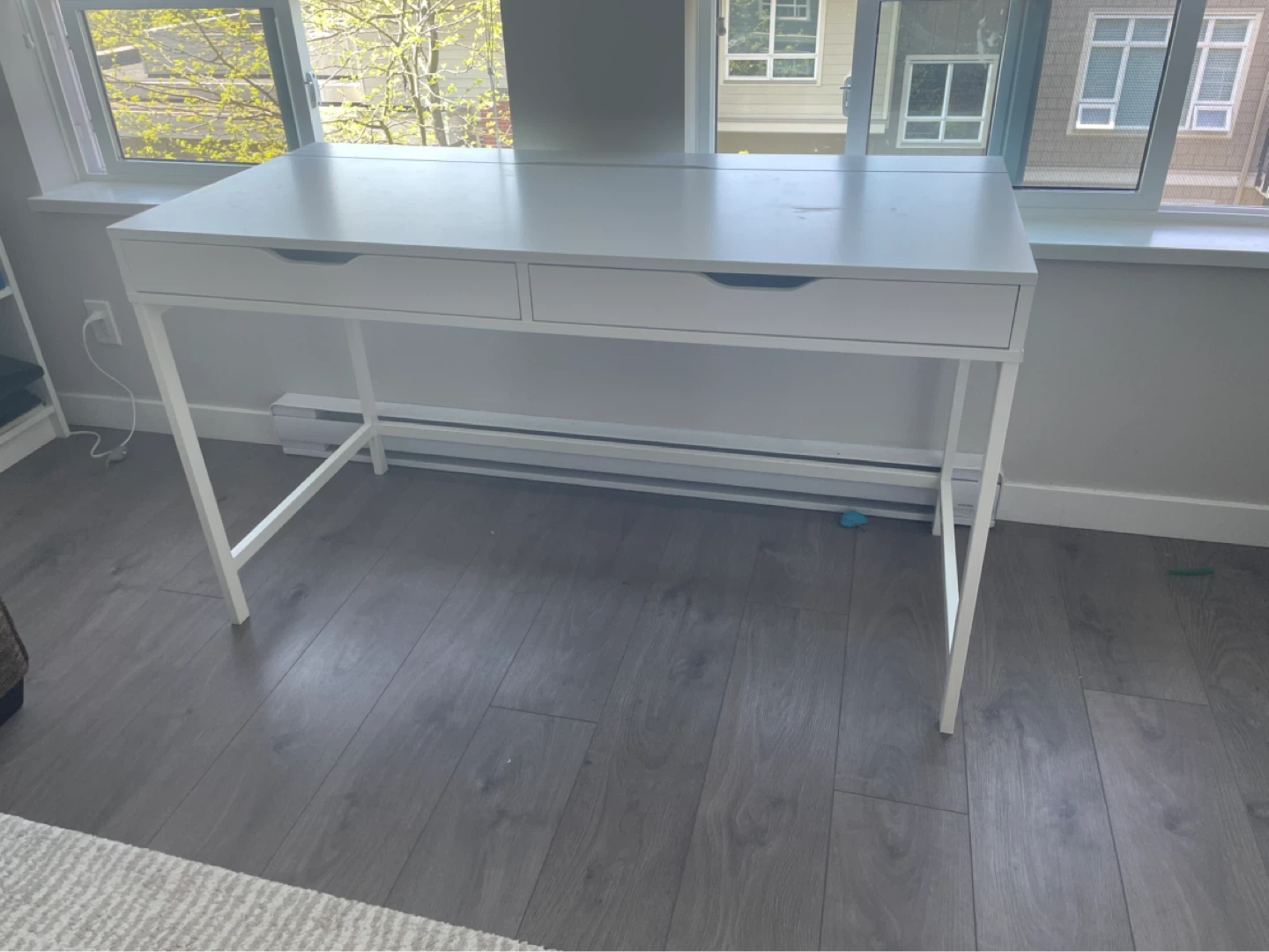 White Desk