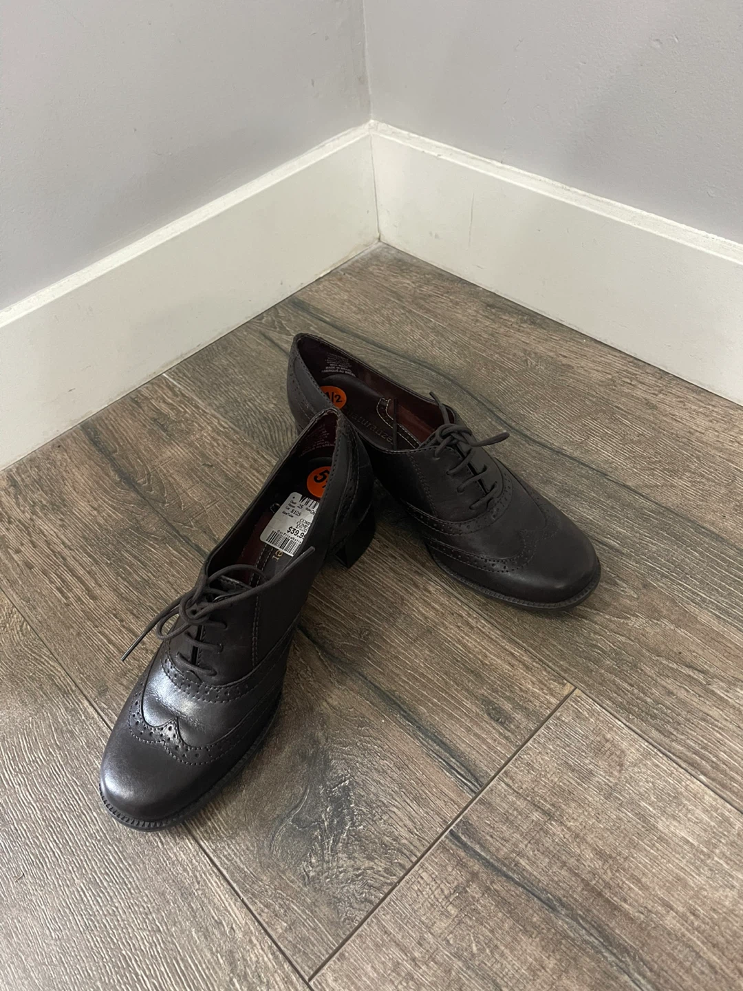 Women shoes