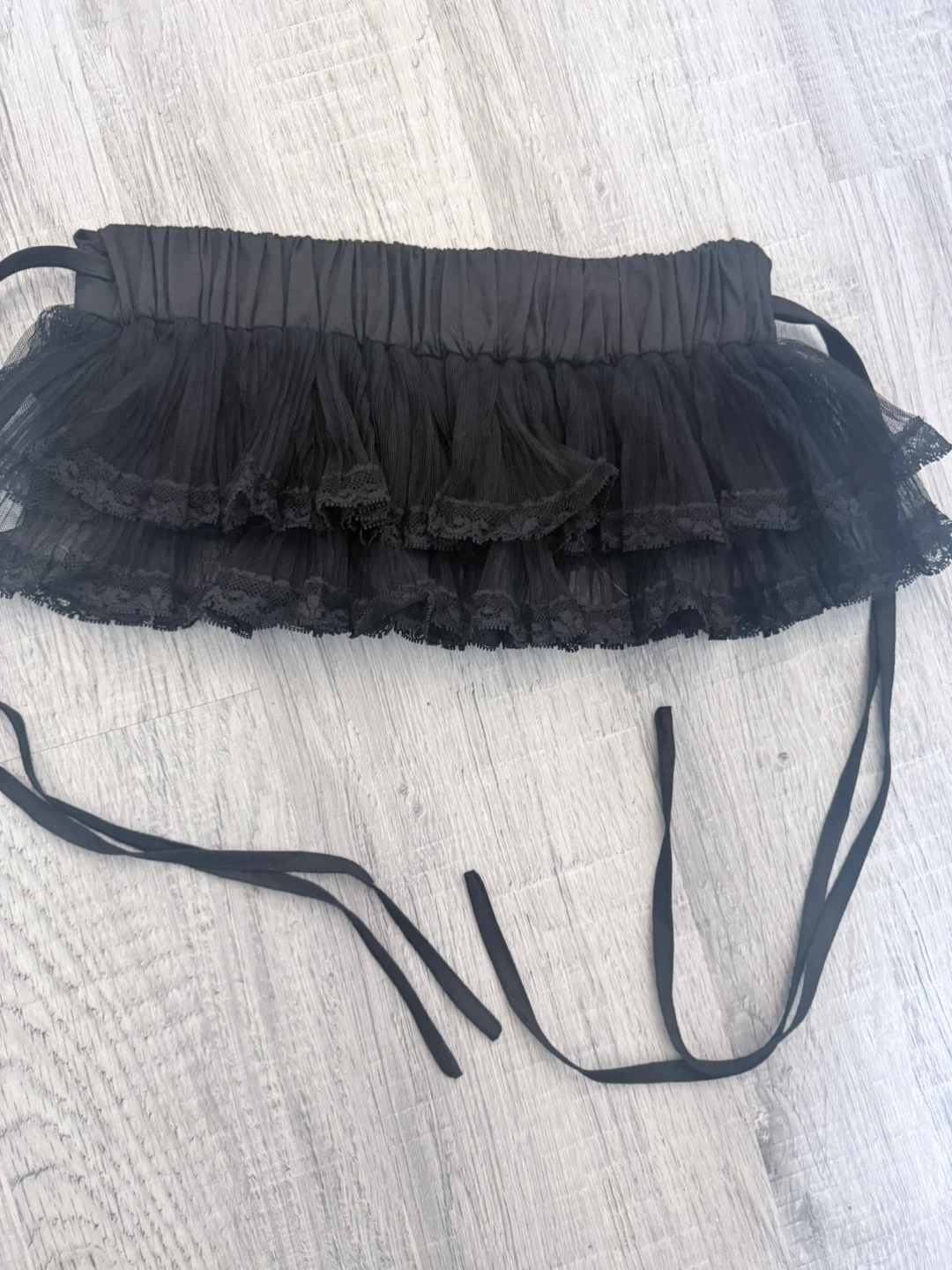ROUGHNECK Black Tulle Ruffle Layered Accent Piece - photo 2