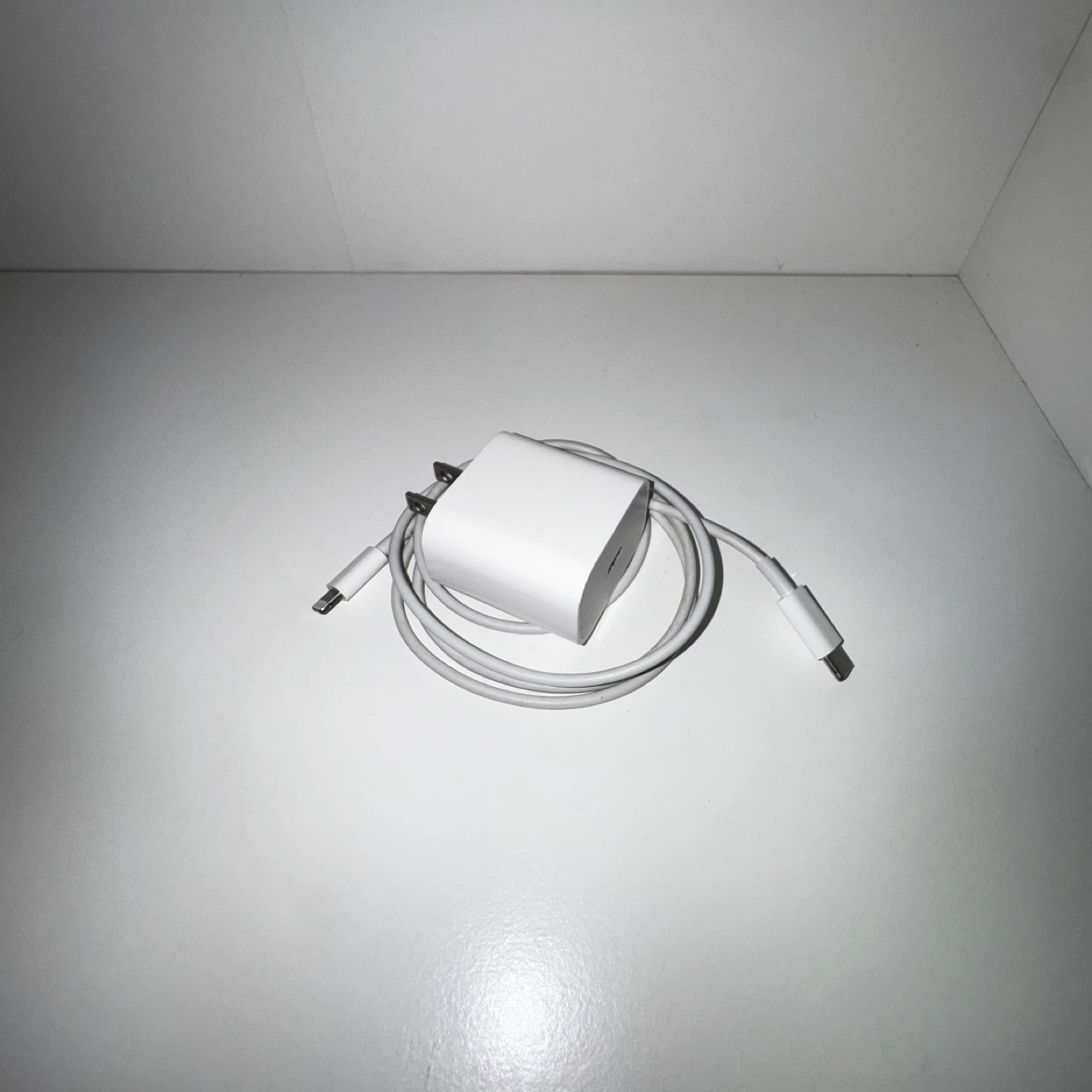 iPhone 12 Pro Max with USB-C to Lightning Cable & Power Adapter - photo 5