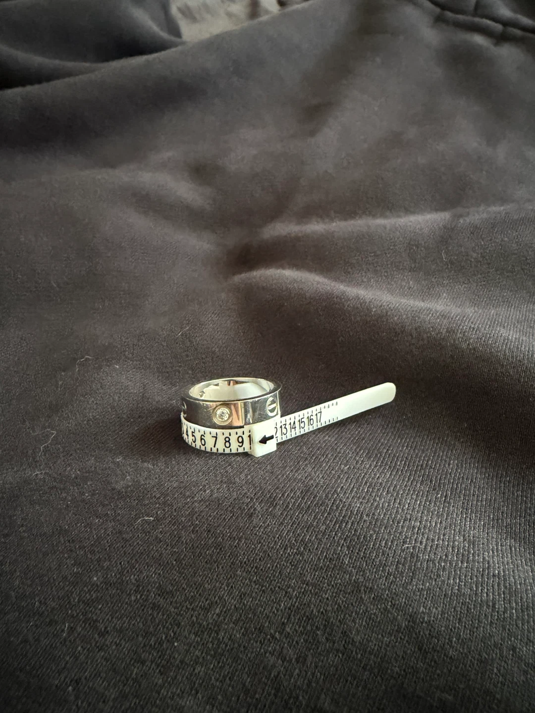 Cartier Love Ring with Diamonds - photo 4